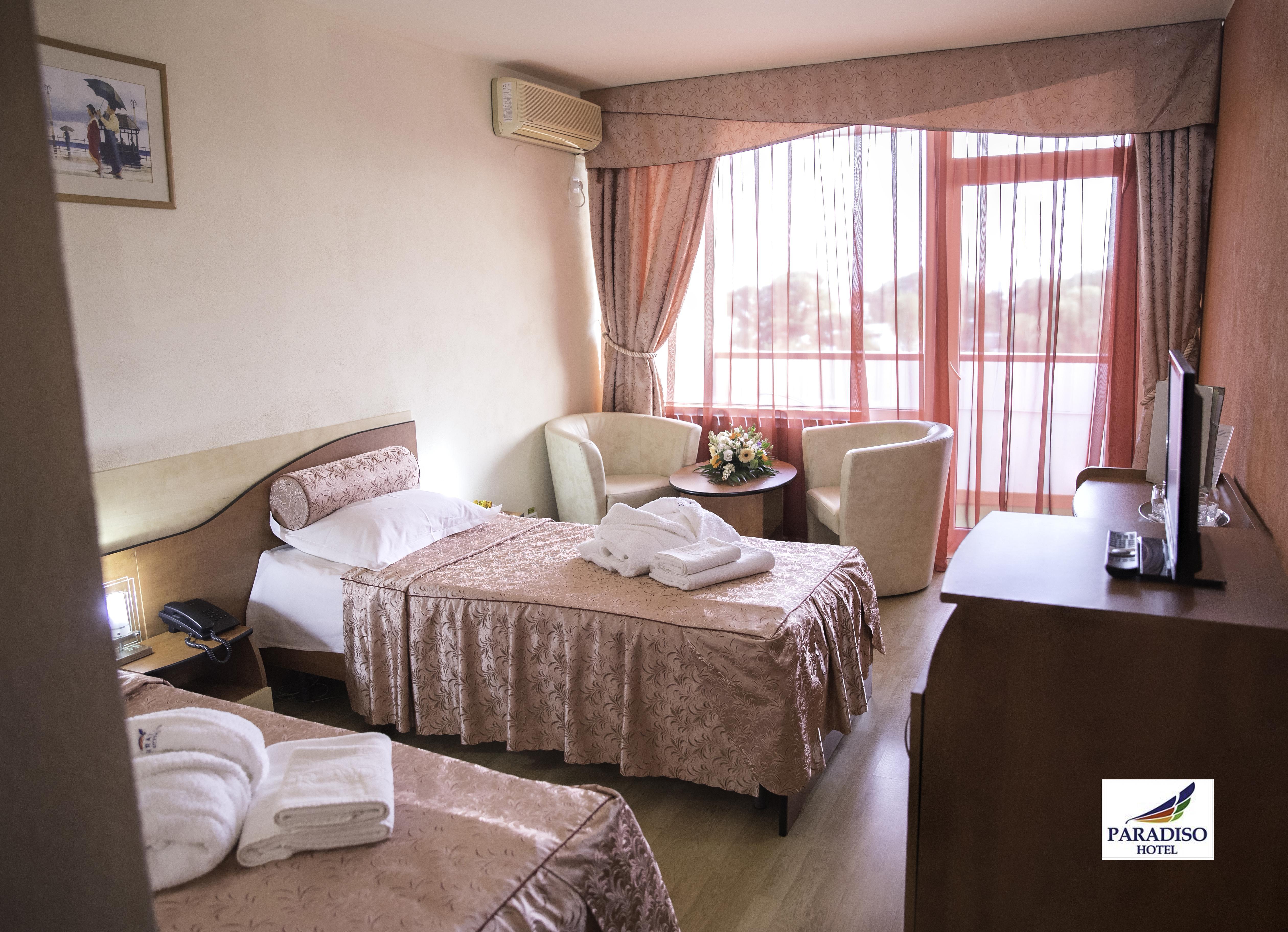 Hotel Paradiso Мангалия Экстерьер фото